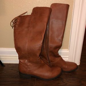 Arizona Boots Size 9 Brown